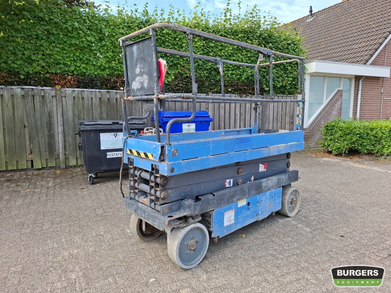 Aichi SV06CNL - Scissor lift: picture 1 Aichi SV06CNL - Scissor lift: picture 1
