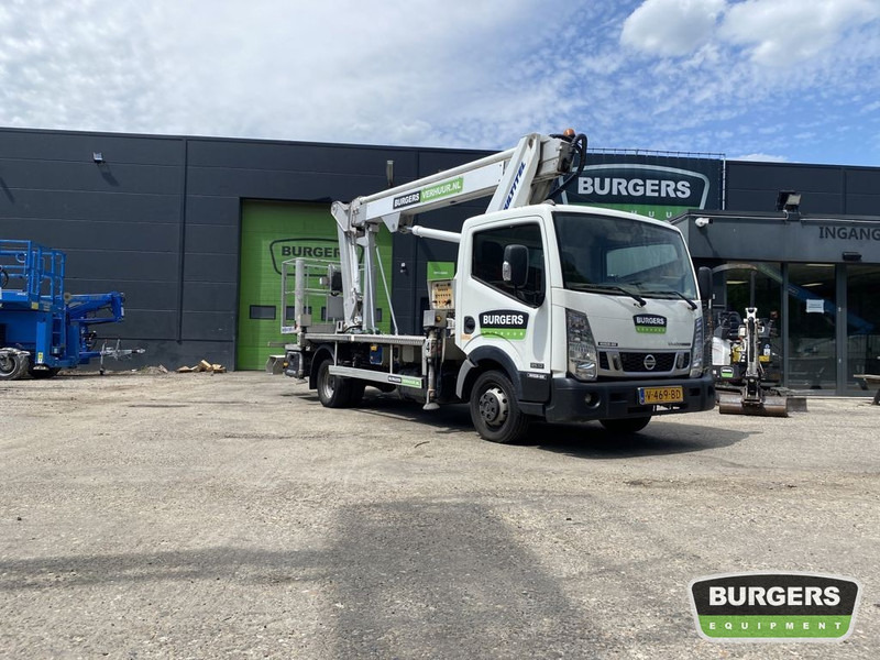 Nissan Multitel MJ 201 - Commercial truck: picture 1 Nissan Multitel MJ 201 - Commercial truck: picture 1