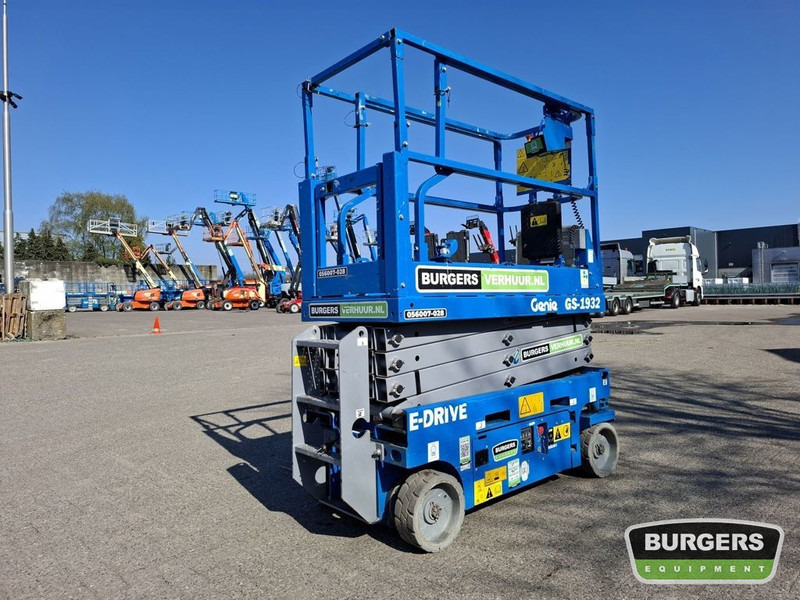 Genie GS1932 - Scissor lift: picture 3 Genie GS1932 - Scissor lift: picture 3
