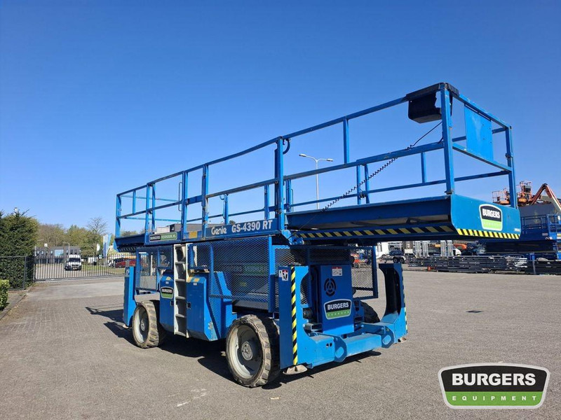 Genie GS4390 RT - Scissor lift: picture 2 Genie GS4390 RT - Scissor lift: picture 2