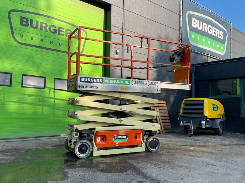 JLG 1930ES - Scissor lift: picture 4 JLG 1930ES - Scissor lift: picture 4