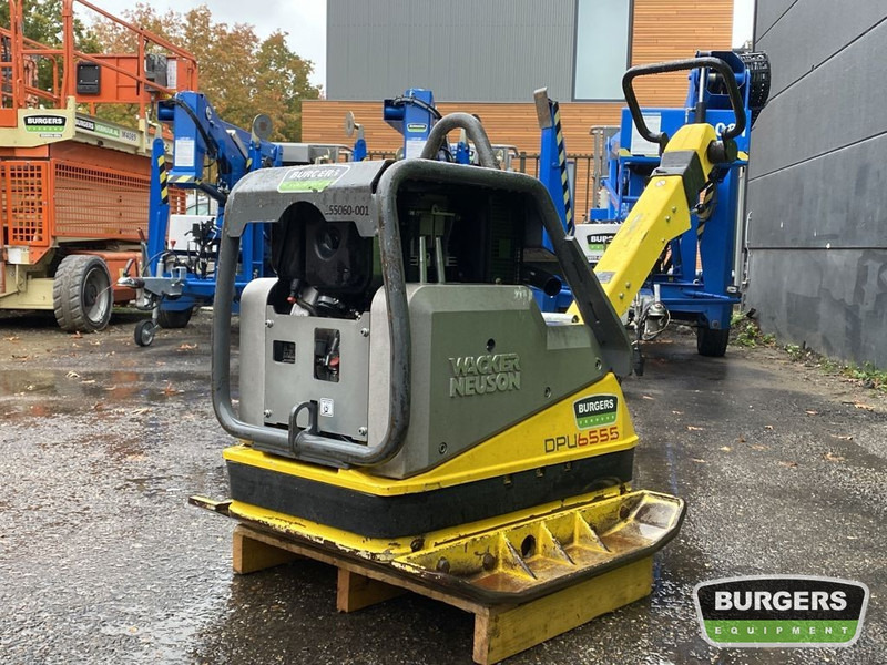 Neuson DPU 65.55 - Vibroplate: picture 3 Neuson DPU 65.55 - Vibroplate: picture 3