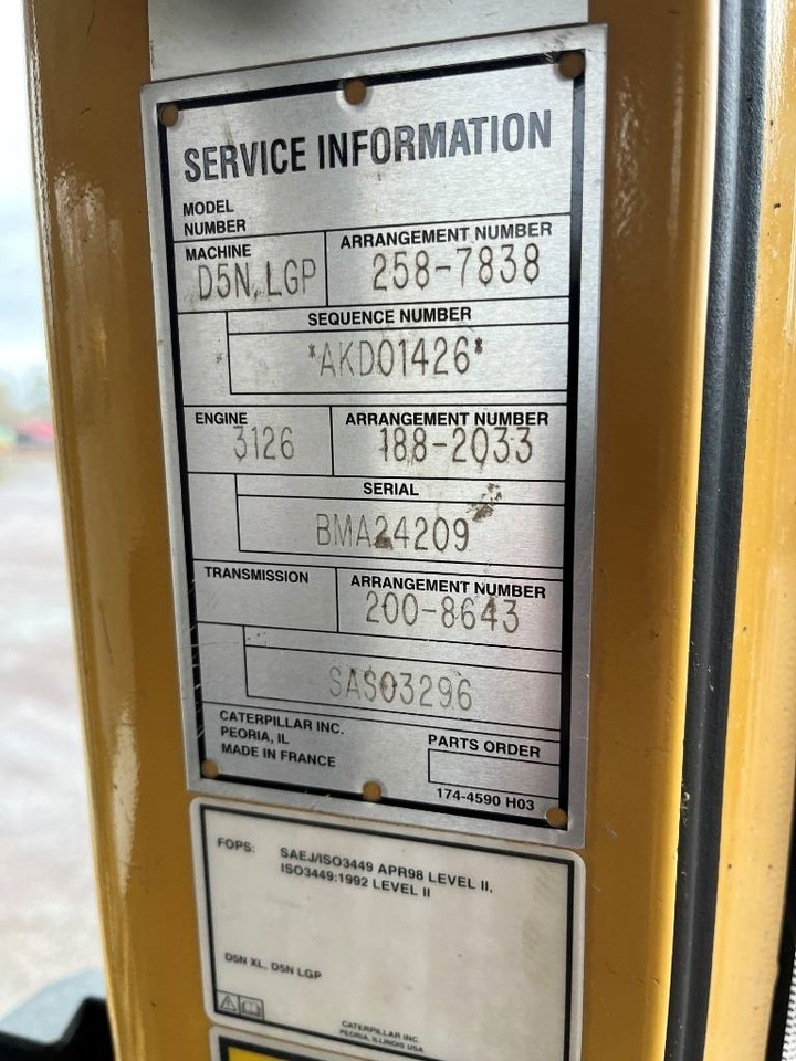 Bulldozer CAT D 5 N LGP: picture 11