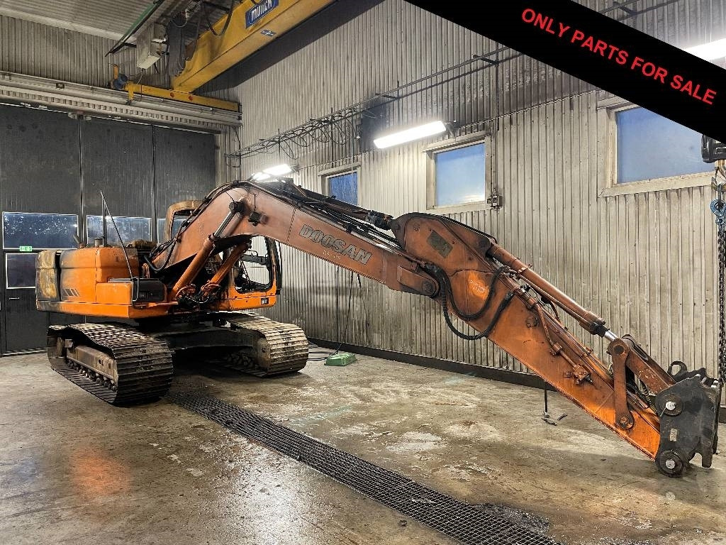 Doosan DX 180 LC Dismantled: only spare parts - Crawler excavator: picture 1 Doosan DX 180 LC Dismantled: only spare parts - Crawler excavator: picture 1