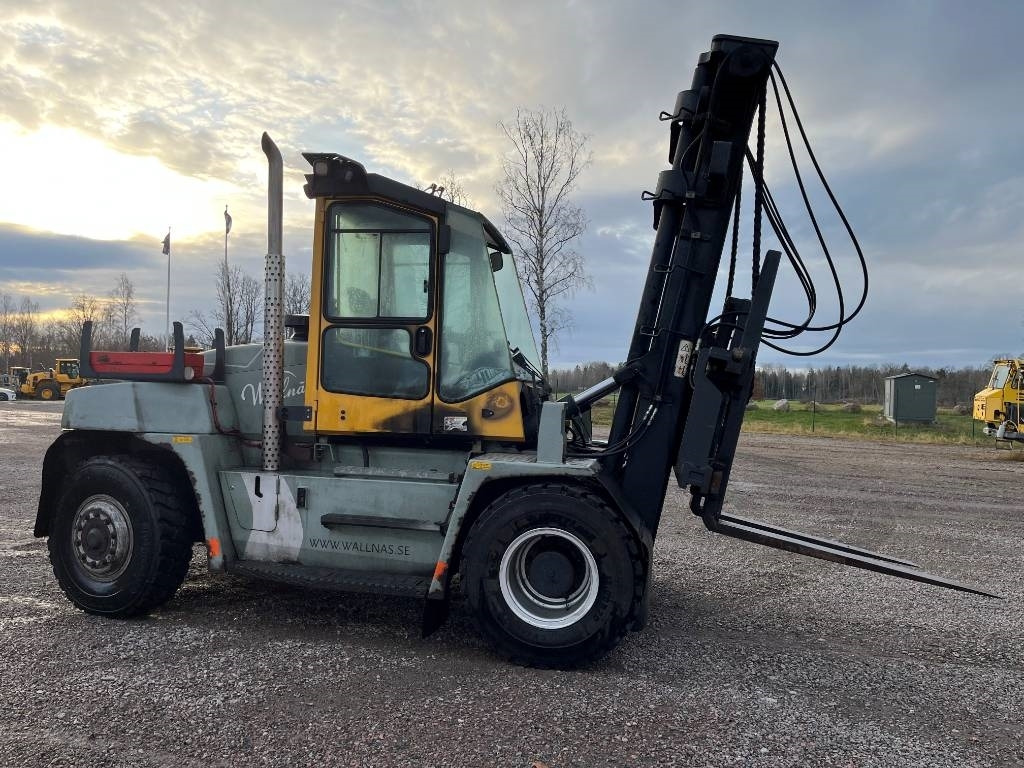 Kalmar DCE 100-6 - Diesel forklift: picture 5 Kalmar DCE 100-6 - Diesel forklift: picture 5