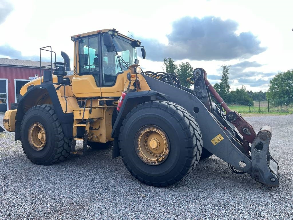 Volvo L 180 G  - Wheel loader: picture 4 Volvo L 180 G  - Wheel loader: picture 4