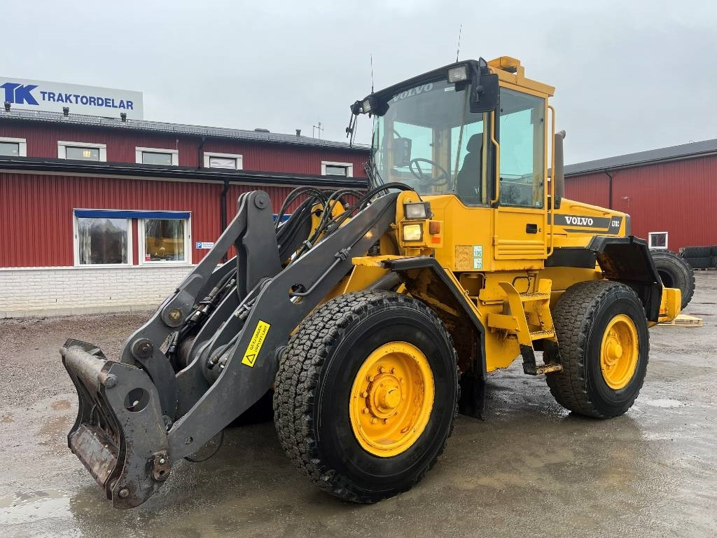 Volvo L 70 C - Wheel loader: picture 1 Volvo L 70 C - Wheel loader: picture 1