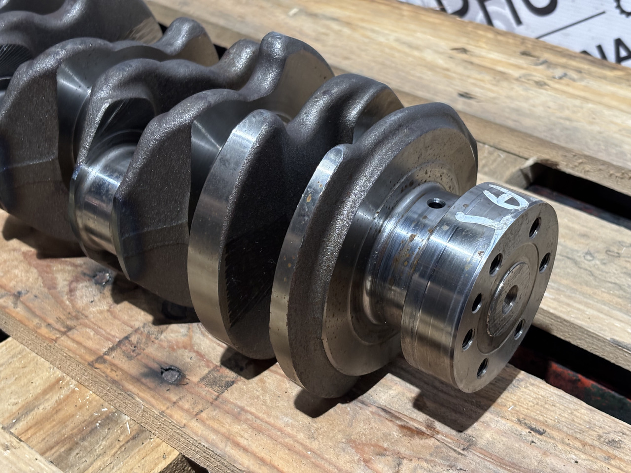 CAT CATERPILLAR Wał korbowy 3024C C2.2 308-1852 3081852 - Crankshaft for Agricultural machinery: picture 2 CAT CATERPILLAR Wał korbowy 3024C C2.2 308-1852 3081852 - Crankshaft for Agricultural machinery: picture 2