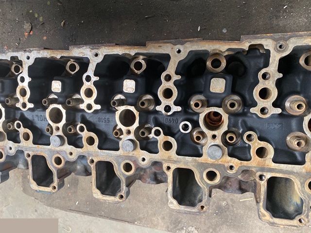 Deutz TCD 2013 L06 4V - Głowica Cylindrów - Cylinder head for Agricultural machinery: picture 3 Deutz TCD 2013 L06 4V - Głowica Cylindrów - Cylinder head for Agricultural machinery: picture 3