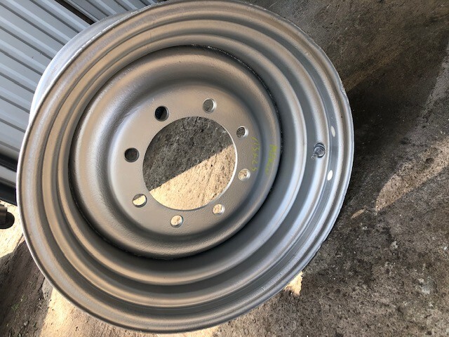 Felga 13x24 Merlo - Rim for Material handling equipment: picture 1 Felga 13x24 Merlo - Rim for Material handling equipment: picture 1