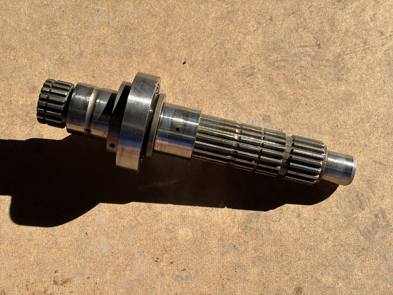 Fendt 307 308 309 310 311 312 Wałek Zębaty 205116080060 - Transmission for Agricultural machinery: picture 1 Fendt 307 308 309 310 311 312 Wałek Zębaty 205116080060 - Transmission for Agricultural machinery: picture 1