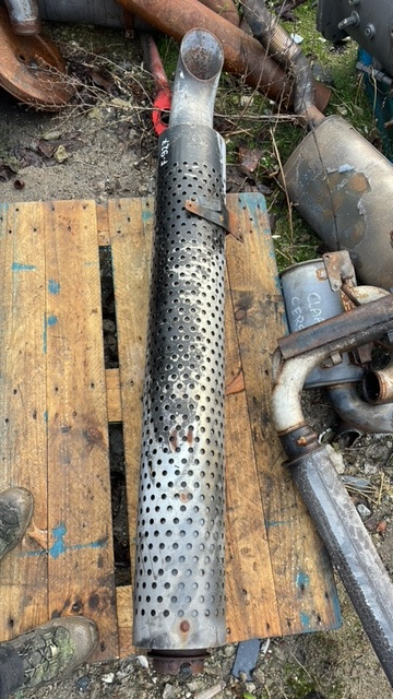 Fendt 927 930 936 Com3 tłumik komin wydech - Muffler for Agricultural machinery: picture 2 Fendt 927 930 936 Com3 tłumik komin wydech - Muffler for Agricultural machinery: picture 2