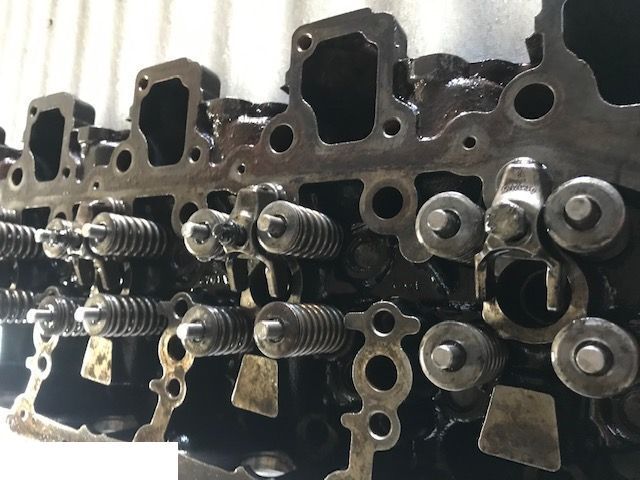 Fendt 933 - Deutz TTCD - Cylinder head for Agricultural machinery: picture 1 Fendt 933 - Deutz TTCD - Cylinder head for Agricultural machinery: picture 1