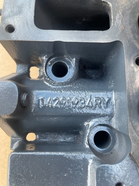 Głowica cylindrów Deutz 04291934RY , TCD 2012 L04 2V - Cylinder head for Agricultural machinery: picture 2 Głowica cylindrów Deutz 04291934RY , TCD 2012 L04 2V - Cylinder head for Agricultural machinery: picture 2