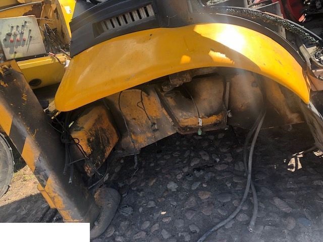 JCB 3cx - Błotnik Lewy - Fender for Backhoe loader: picture 1 JCB 3cx - Błotnik Lewy - Fender for Backhoe loader: picture 1