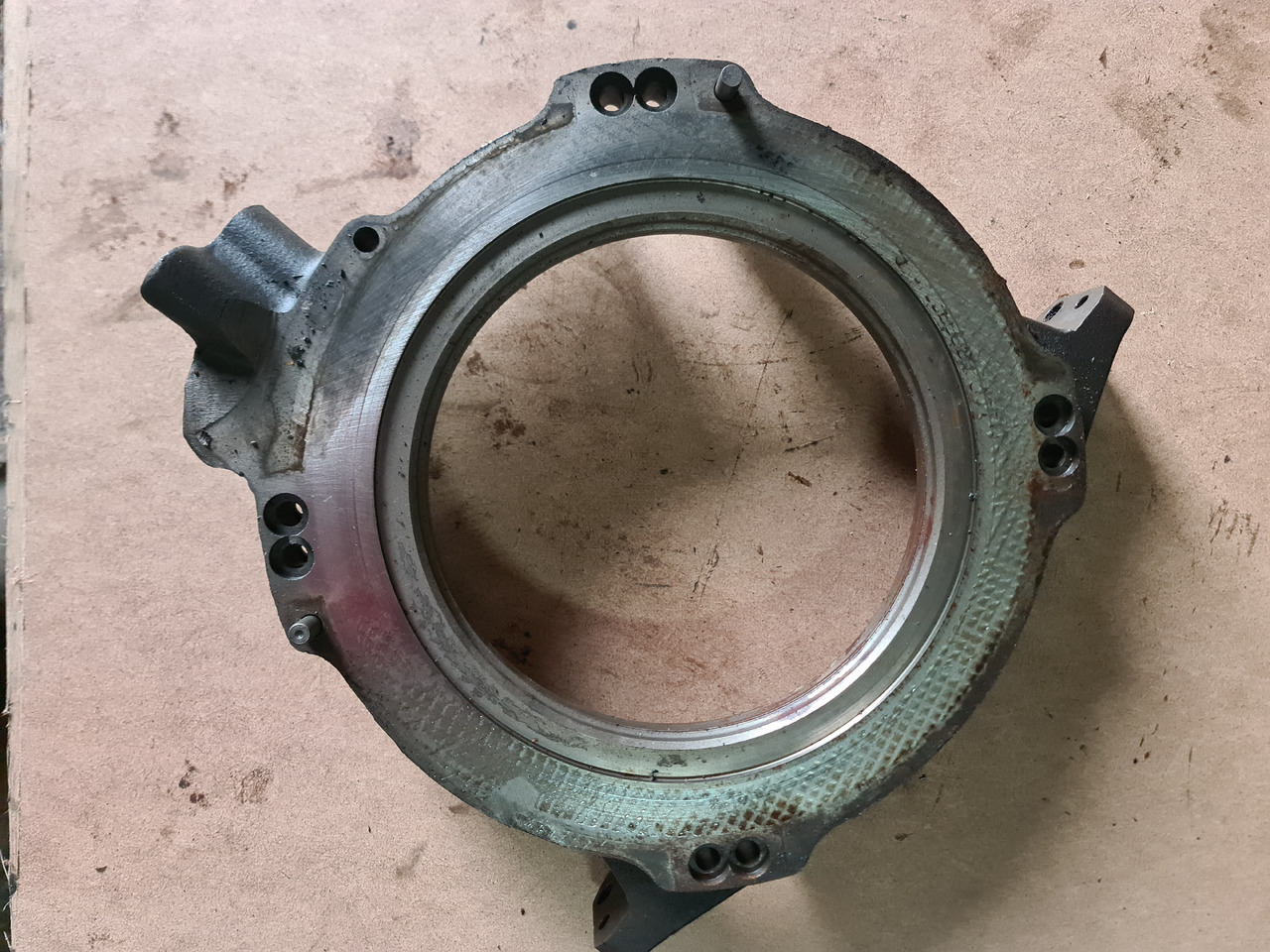 John Deere 4650, 4850 Obudowa Tłoka Hamulcowego R72044 - Brake parts for Agricultural machinery: picture 1 John Deere 4650, 4850 Obudowa Tłoka Hamulcowego R72044 - Brake parts for Agricultural machinery: picture 1