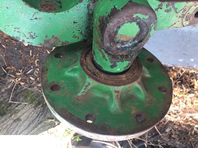 John Deere 6810 - Piasta Koła - Hub for Agricultural machinery: picture 4 John Deere 6810 - Piasta Koła - Hub for Agricultural machinery: picture 4
