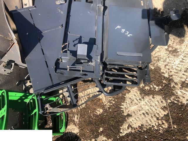 John Deere - Stopnie - Footstep for Agricultural machinery: picture 1 John Deere - Stopnie - Footstep for Agricultural machinery: picture 1