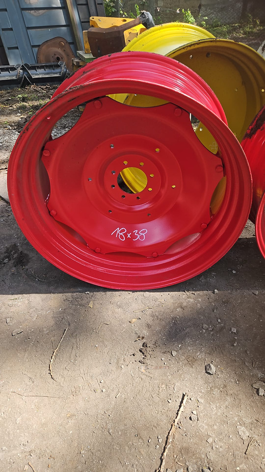 Koło felga 18x38" 38" - Rim for Agricultural machinery: picture 1 Koło felga 18x38" 38" - Rim for Agricultural machinery: picture 1