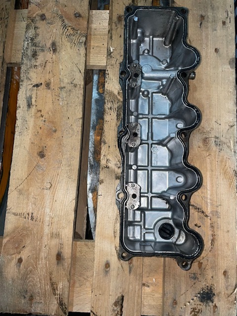 Kubota V3600-T głowica cylindrów pokrywa zaworowa - Cylinder head for Agricultural machinery: picture 1 Kubota V3600-T głowica cylindrów pokrywa zaworowa - Cylinder head for Agricultural machinery: picture 1