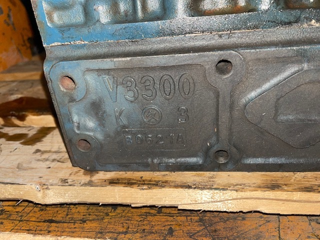 Kubota V3600 , V3300 kolektor wydechowy turbospręźarka turbina - Exhaust manifold for Agricultural machinery: picture 2 Kubota V3600 , V3300 kolektor wydechowy turbospręźarka turbina - Exhaust manifold for Agricultural machinery: picture 2