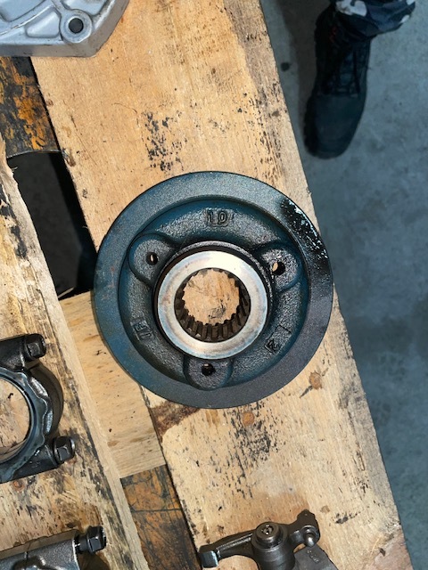 Kubota v3600 klawiatura koło Pasowe szklanka popychacza - Engine and parts for Agricultural machinery: picture 3 Kubota v3600 klawiatura koło Pasowe szklanka popychacza - Engine and parts for Agricultural machinery: picture 3