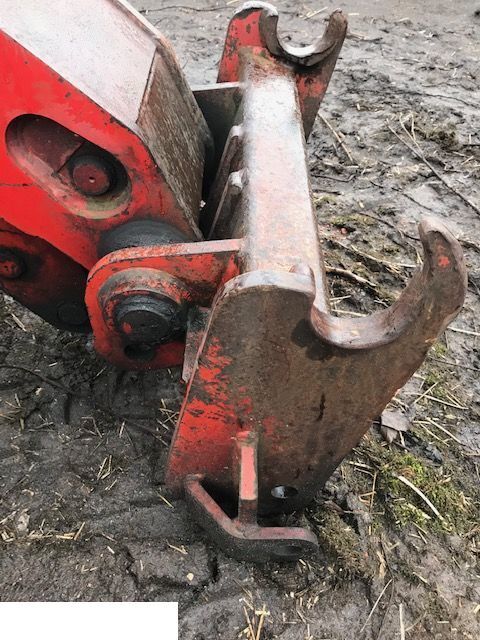 Manitou 626 Siłownik Wychyłu Łyźki - Hydraulic cylinder for Construction machinery: picture 1 Manitou 626 Siłownik Wychyłu Łyźki - Hydraulic cylinder for Construction machinery: picture 1