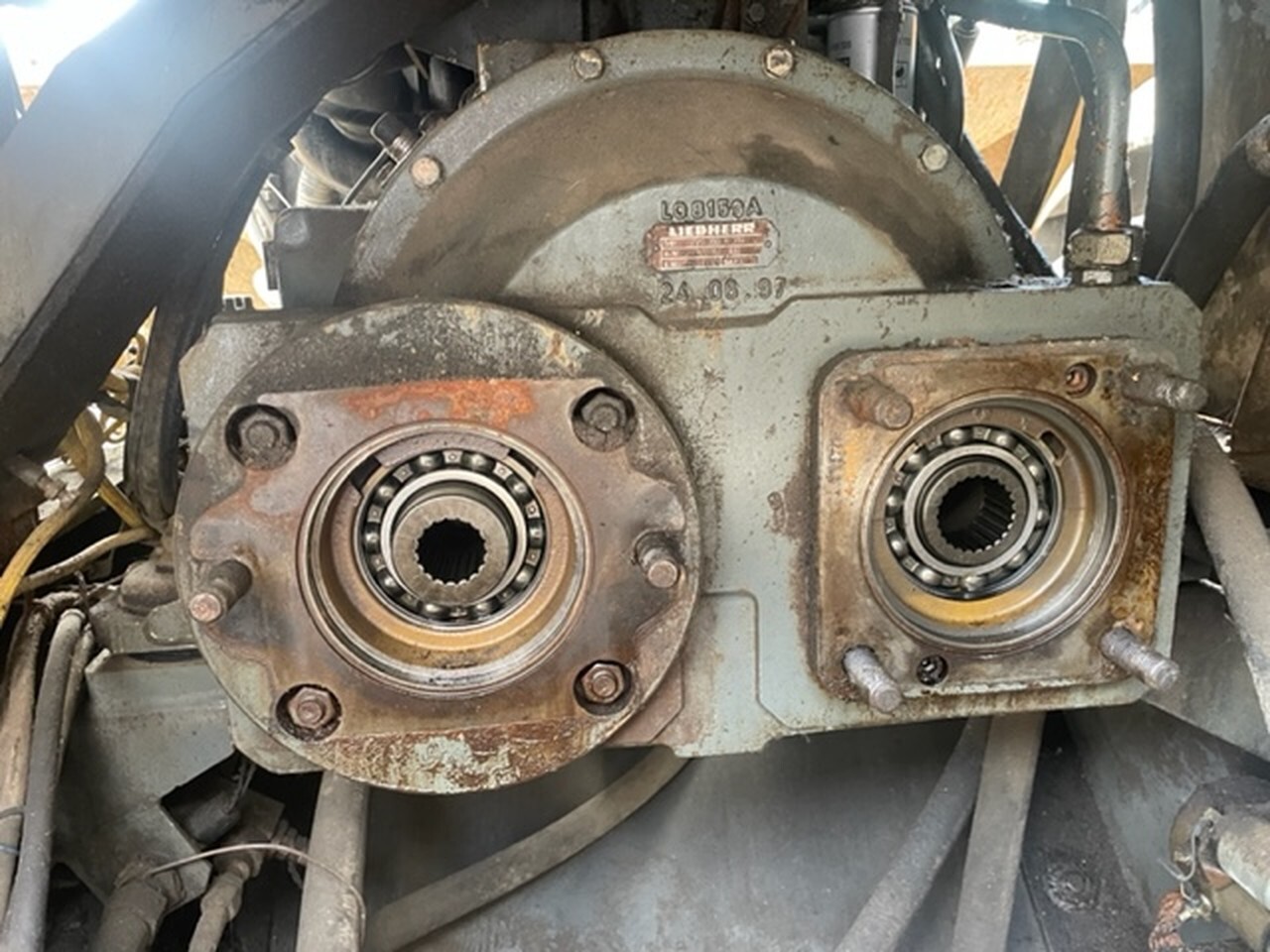 Przekładnia Liebherr PVG 350 B 384 , Liebherr L564 , L574 - Transmission for Wheel loader: picture 2 Przekładnia Liebherr PVG 350 B 384 , Liebherr L564 , L574 - Transmission for Wheel loader: picture 2