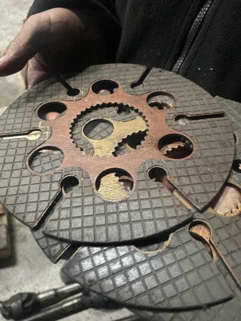 Tarcze hamulcowe carraro claas ranger cat th , Faresin , deutz Agrovector , manitou - Brake disc for Telescopic handler: picture 1 Tarcze hamulcowe carraro claas ranger cat th , Faresin , deutz Agrovector , manitou - Brake disc for Telescopic handler: picture 1