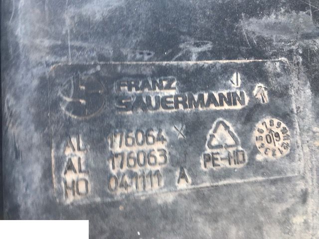 Zbiornik Paliwa - John Deere 7530  Premium - Fuel tank for Agricultural machinery: picture 1 Zbiornik Paliwa - John Deere 7530  Premium - Fuel tank for Agricultural machinery: picture 1