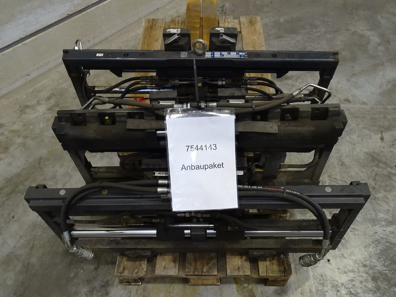 Attachment package 3 pieces - Attachment for Material handling equipment: picture 5 Attachment package 3 pieces - Attachment for Material handling equipment: picture 5