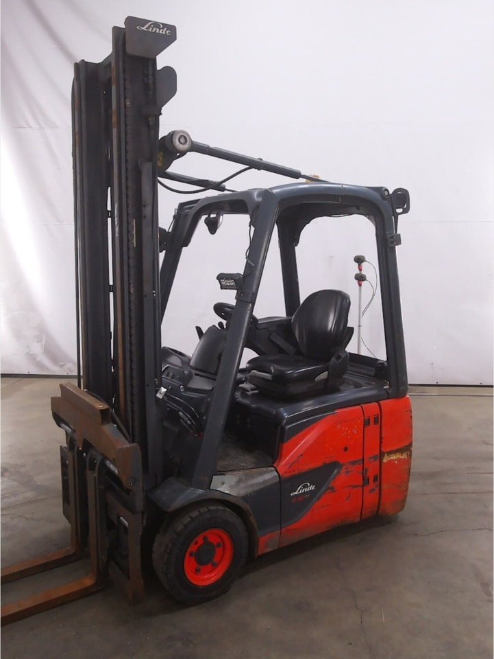 Linde E16C-02 - Electric forklift: picture 1 Linde E16C-02 - Electric forklift: picture 1