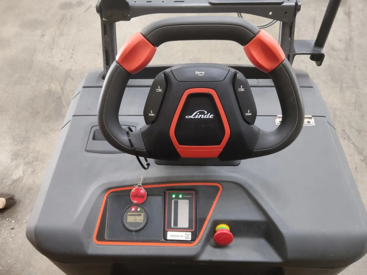 Linde N20CB/LiIon - Order picker: picture 4 Linde N20CB/LiIon - Order picker: picture 4