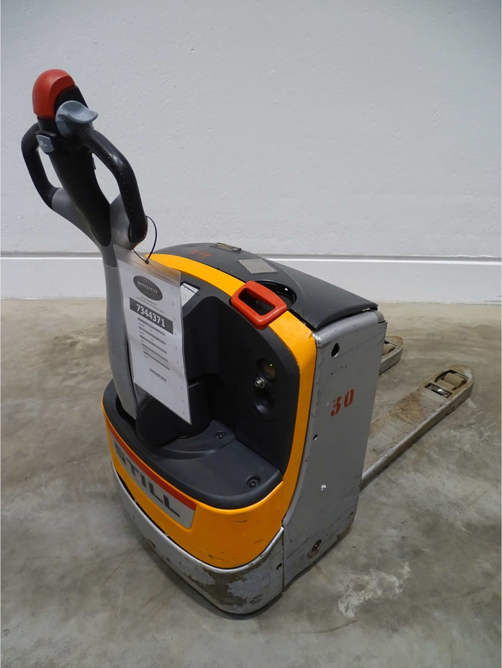 STILL EXU18 - Pallet truck: picture 3 STILL EXU18 - Pallet truck: picture 3