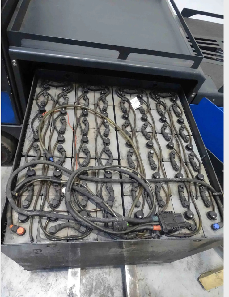 STILL R07-25L - Tow tractor: picture 4 STILL R07-25L - Tow tractor: picture 4