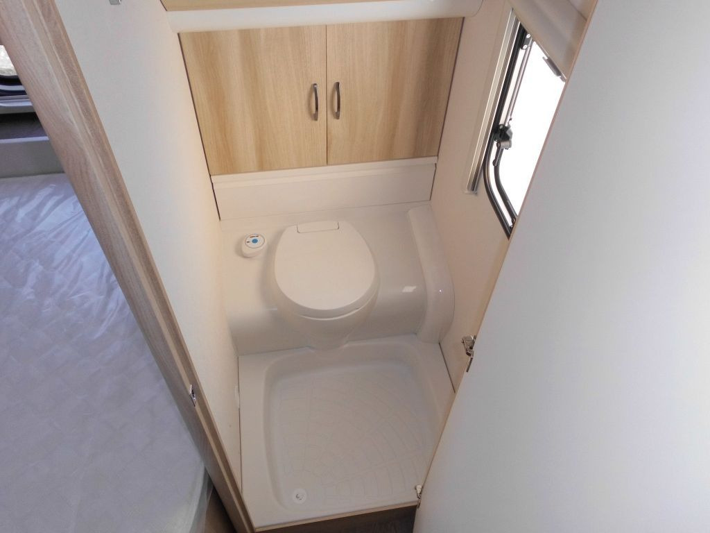 Caravan Hobby De Luxe 560 KMFe %Lagerabverkauf%: picture 17