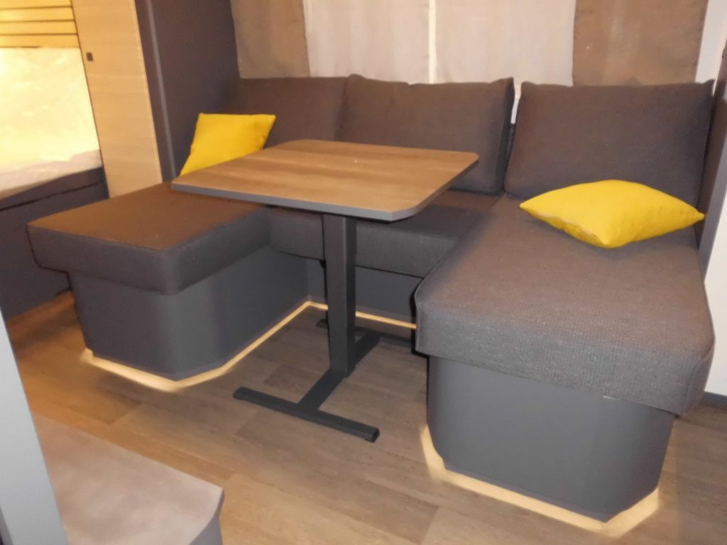 Hobby Maxia 660 WQM ++ ALDE FBH AUTARK ++ - Caravan: picture 5 Hobby Maxia 660 WQM ++ ALDE FBH AUTARK ++ - Caravan: picture 5