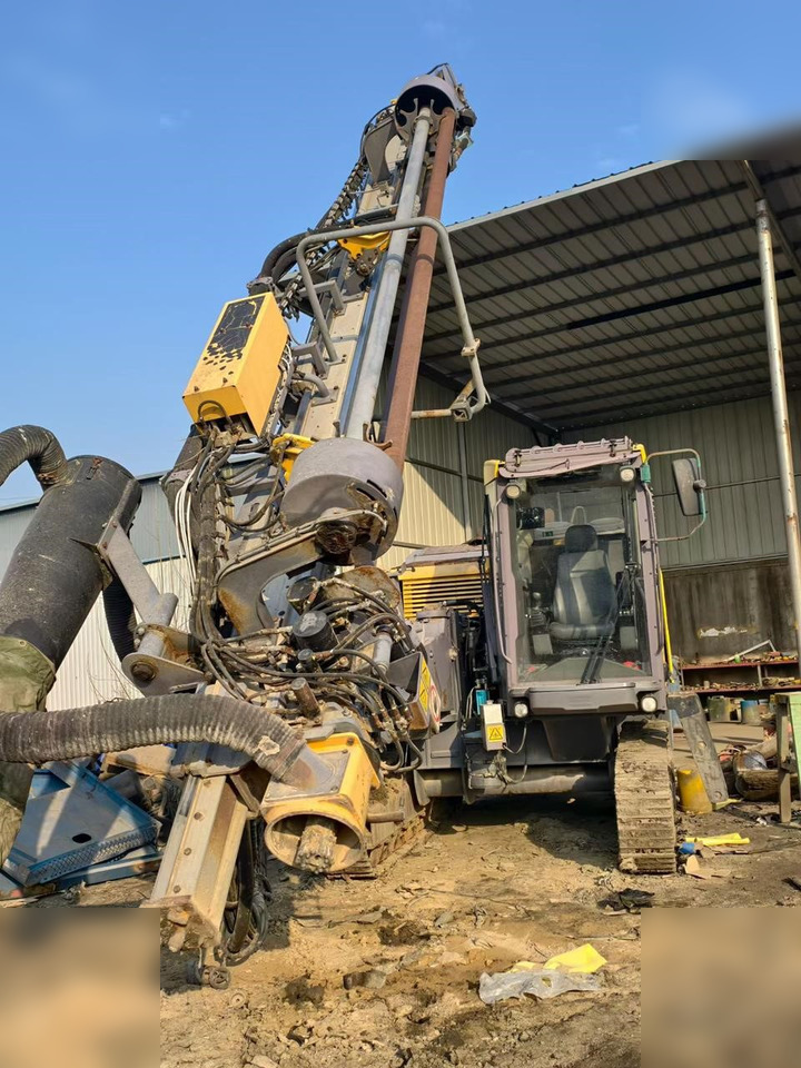 2012 ATLAS COPCO ROC L6H-54 - Drilling machine: picture 3 2012 ATLAS COPCO ROC L6H-54 - Drilling machine: picture 3