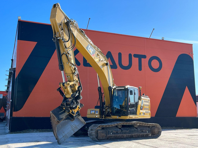 Caterpillar 330 3D / ROTOTILT / AC / CENTRAL LUBRICATION - Crawler excavator: picture 1 Caterpillar 330 3D / ROTOTILT / AC / CENTRAL LUBRICATION - Crawler excavator: picture 1