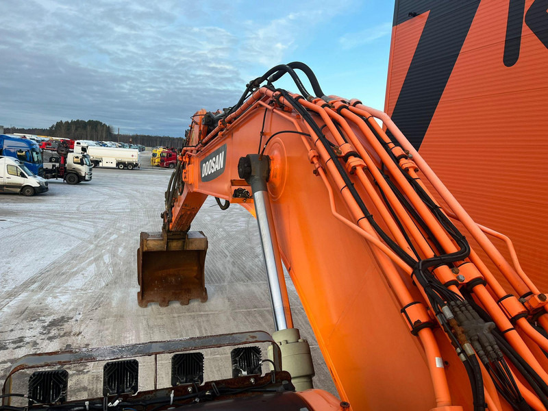 Crawler excavator Doosan DX 340 LC-5 CENTRAL LUBRICATION / AC: picture 13 Crawler excavator Doosan DX 340 LC-5 CENTRAL LUBRICATION / AC: picture 13