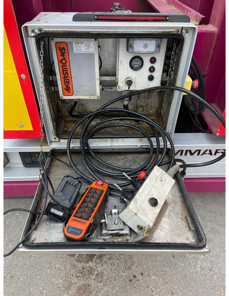 Container transporter/ Swap body semi-trailer HAMMAR 160S + POWERPACK PERKINS DIESEL: picture 19