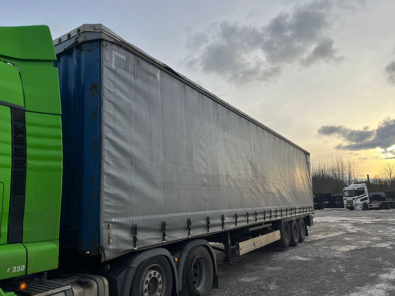 Krone SD - Curtainsider semi-trailer: picture 2 Krone SD - Curtainsider semi-trailer: picture 2