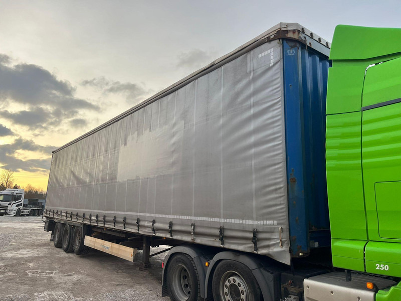 Krone SD - Curtainsider semi-trailer: picture 3 Krone SD - Curtainsider semi-trailer: picture 3