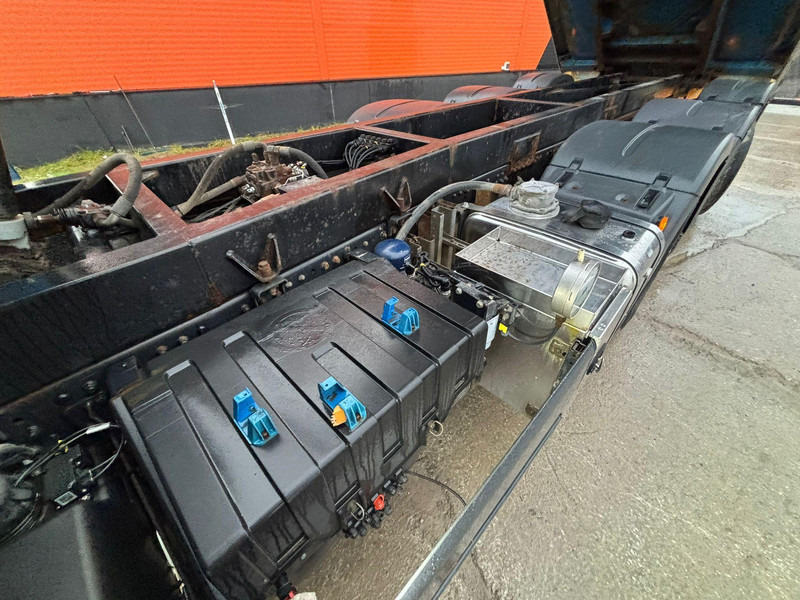 Tipper MAN TGX 35.480 8x4*4 BOX L=6900 mm: picture 14 Tipper MAN TGX 35.480 8x4*4 BOX L=6900 mm: picture 14