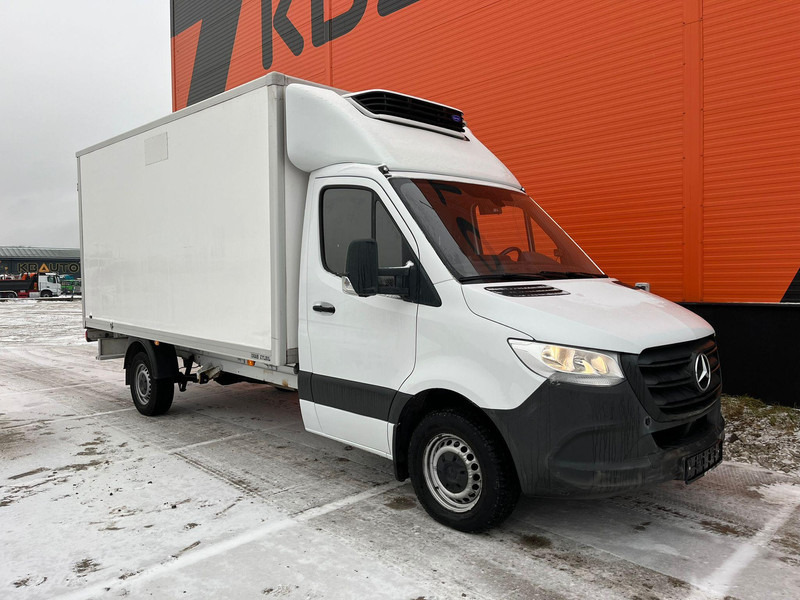 Mercedes-Benz Sprinter 317 CDI XARIOS 350 / BOX L=4200 mm - Refrigerated delivery van: picture 4 Mercedes-Benz Sprinter 317 CDI XARIOS 350 / BOX L=4200 mm - Refrigerated delivery van: picture 4