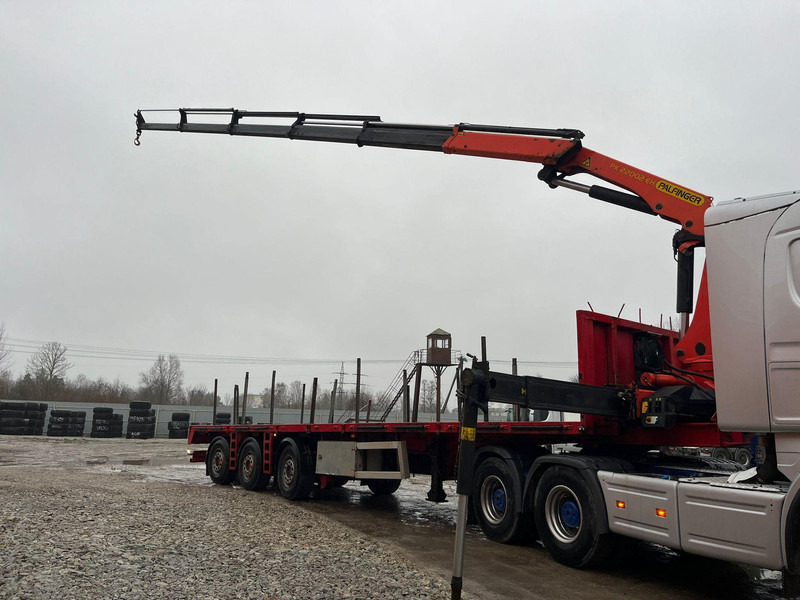 Renders ROC PK 22002 / BOOM 15 m / 1080 kg / PLATFORM 12000 mm - Dropside/ Flatbed semi-trailer: picture 3 Renders ROC PK 22002 / BOOM 15 m / 1080 kg / PLATFORM 12000 mm - Dropside/ Flatbed semi-trailer: picture 3