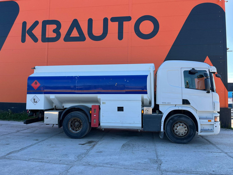 Scania P 320 4x2 TANK 11000 l / 2000 + 3000 + 3000 + 3000 l - Tanker truck: picture 4 Scania P 320 4x2 TANK 11000 l / 2000 + 3000 + 3000 + 3000 l - Tanker truck: picture 4