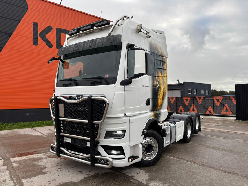 MAN TGX 28.580 6x2 TWIN BED GX CAB / INTARDER / DOUBLE BOGIE - Tractor truck: picture 2 MAN TGX 28.580 6x2 TWIN BED GX CAB / INTARDER / DOUBLE BOGIE - Tractor truck: picture 2