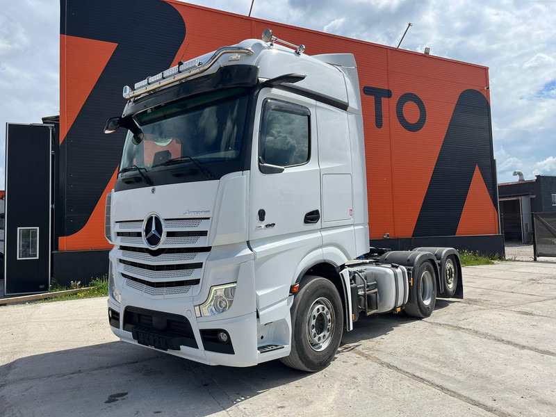 Mercedes-Benz Actros 2563 6x2 BIG SPACE / RETARDER - Tractor truck: picture 2 Mercedes-Benz Actros 2563 6x2 BIG SPACE / RETARDER - Tractor truck: picture 2