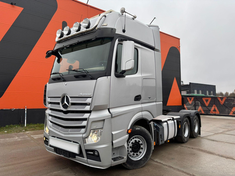 Mercedes-Benz Actros 2663 6x4 GIGASPACE / RETARDER / PTO - Tractor truck: picture 2 Mercedes-Benz Actros 2663 6x4 GIGASPACE / RETARDER / PTO - Tractor truck: picture 2